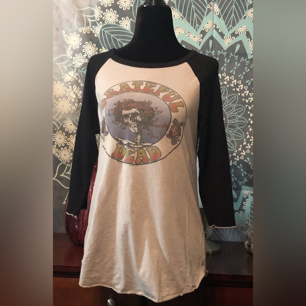 Grateful Dead “Bertha” Raglan Tee - Black/Gray - Size Medium